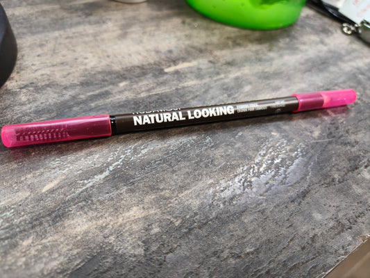 EYEBROW DARK BROWN WITH BRUSH PENCIL